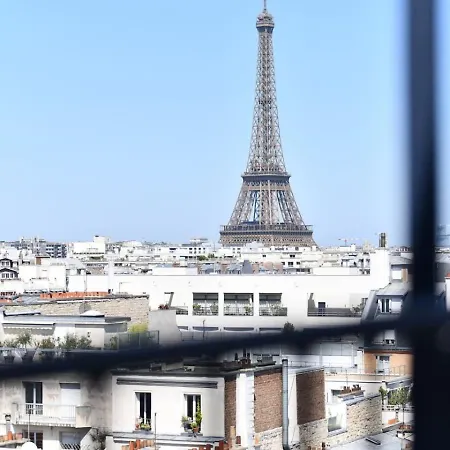 Eiffel Tower View 1br Newly Renovated And Bright * Paříž